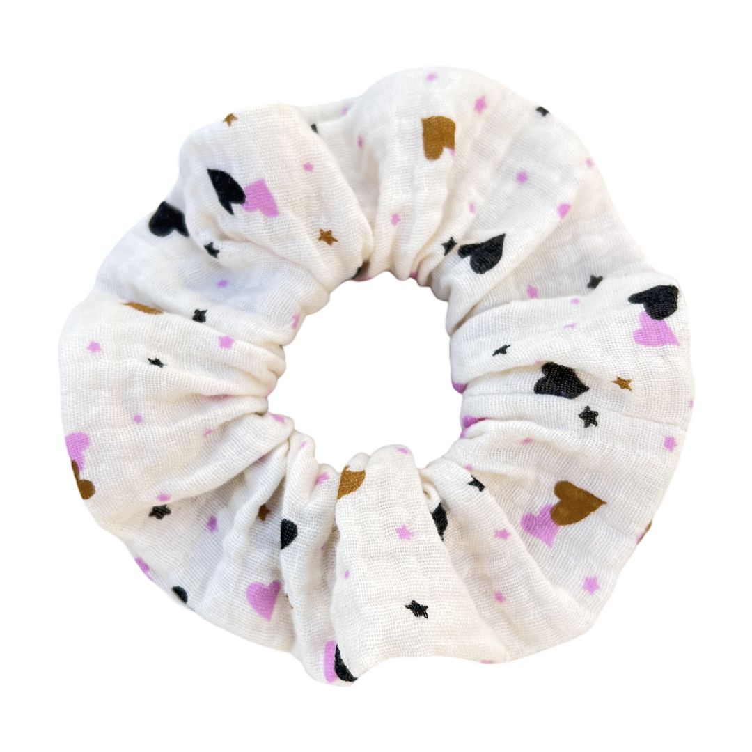 Scrunchy Vanilla hearts M