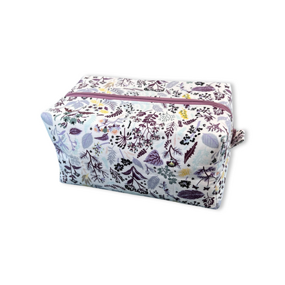 Νεσεσέρ μπαούλο Purple wildflowers